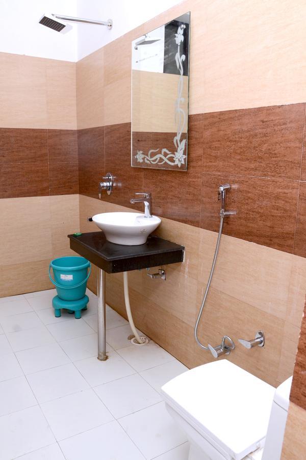 Hotel Pratap Regal Bharatpur Extérieur photo