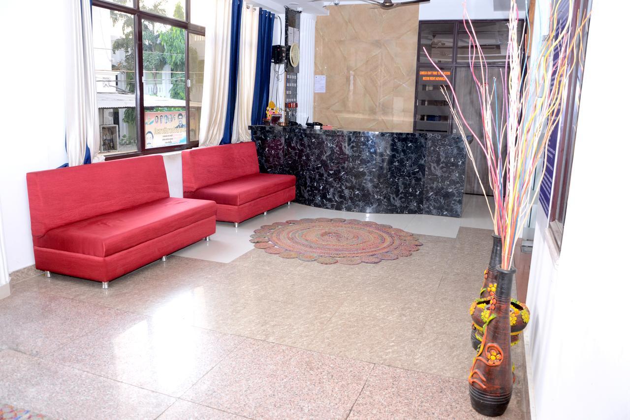 Hotel Pratap Regal Bharatpur Extérieur photo